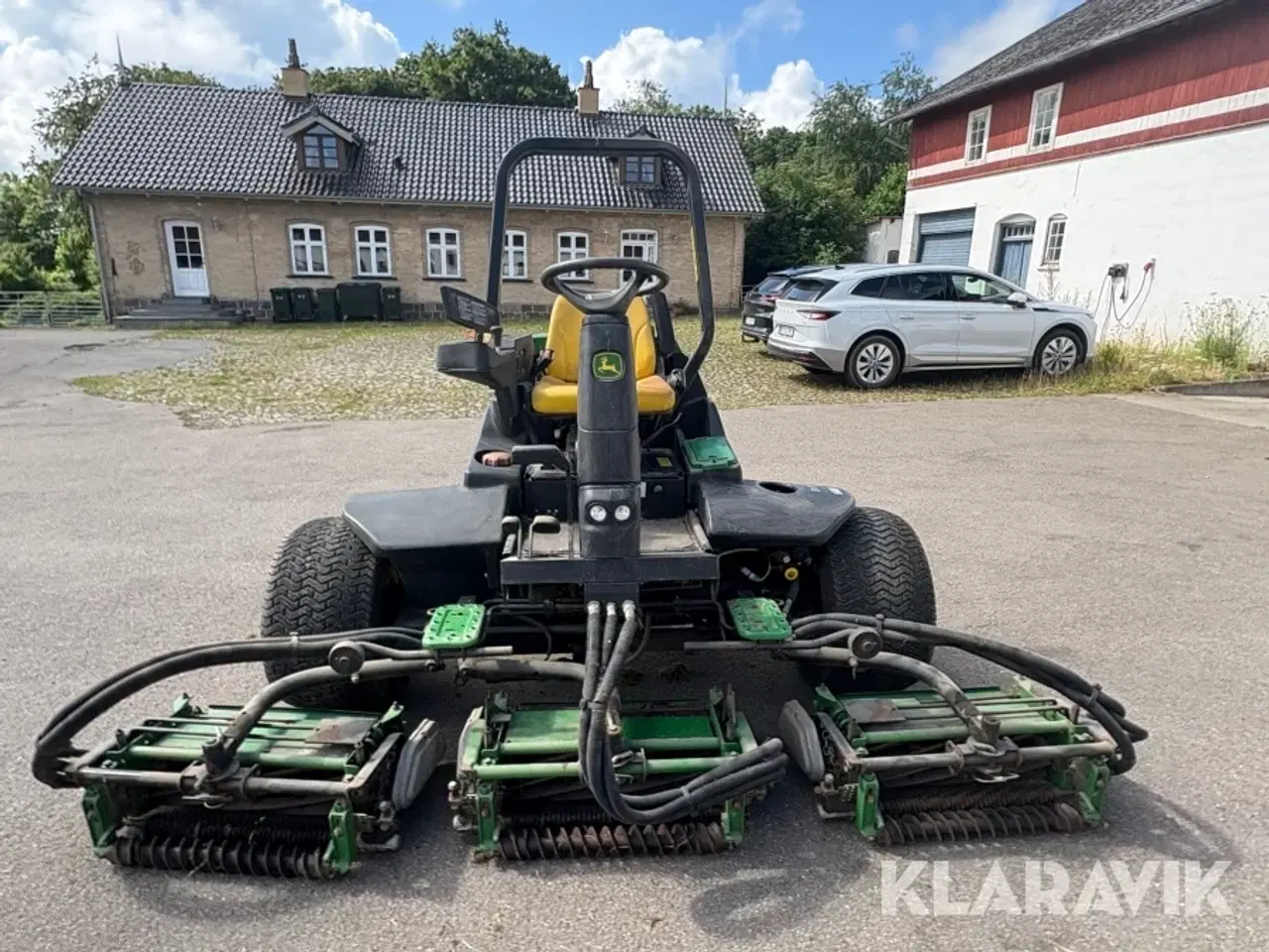 Billede 6 - Græsslåmaskine John Deere 3235C 4WD