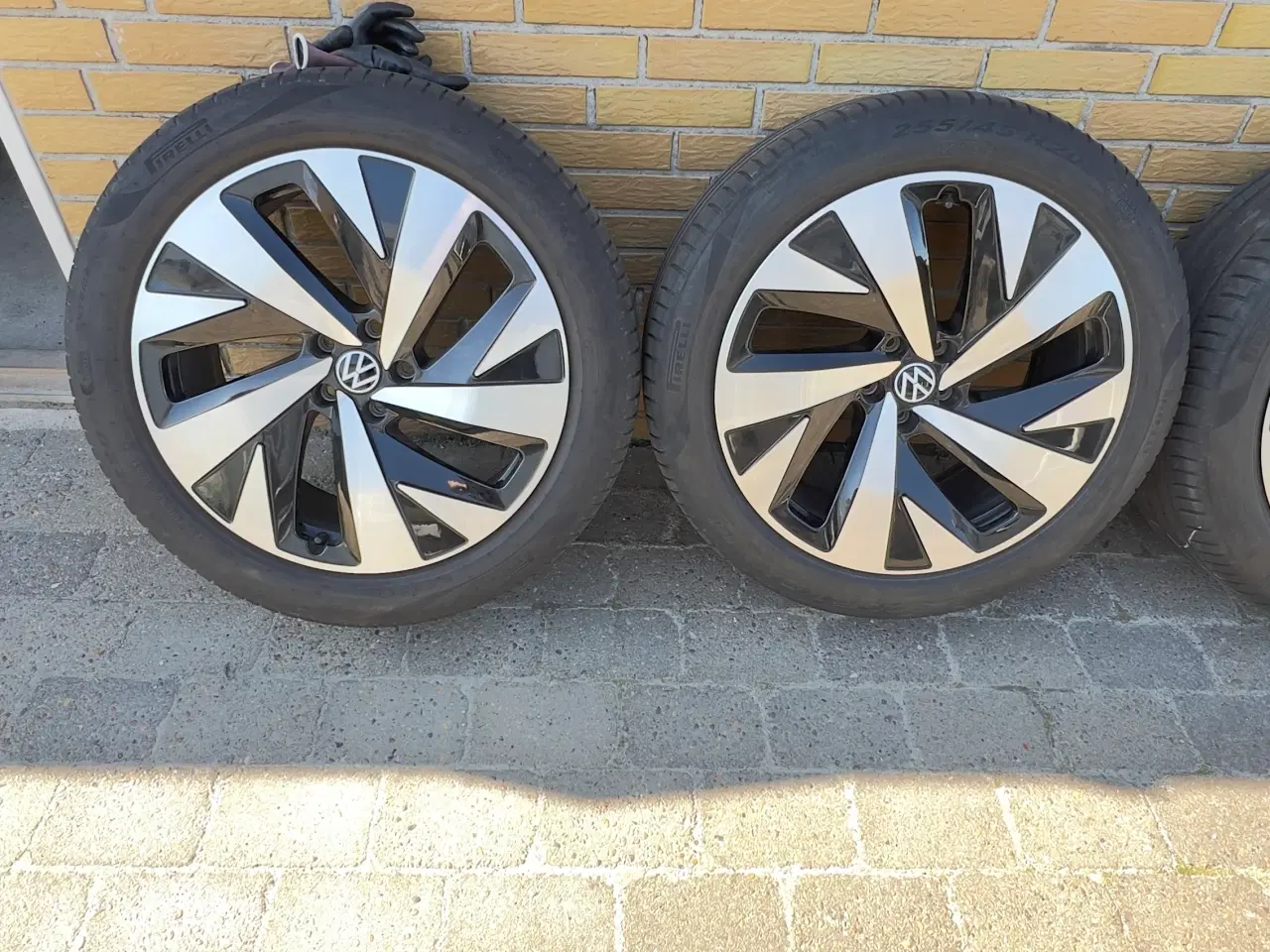 Billede 2 - 20” org. VW ID.4/5 Enyaq Q4 sommerhjul