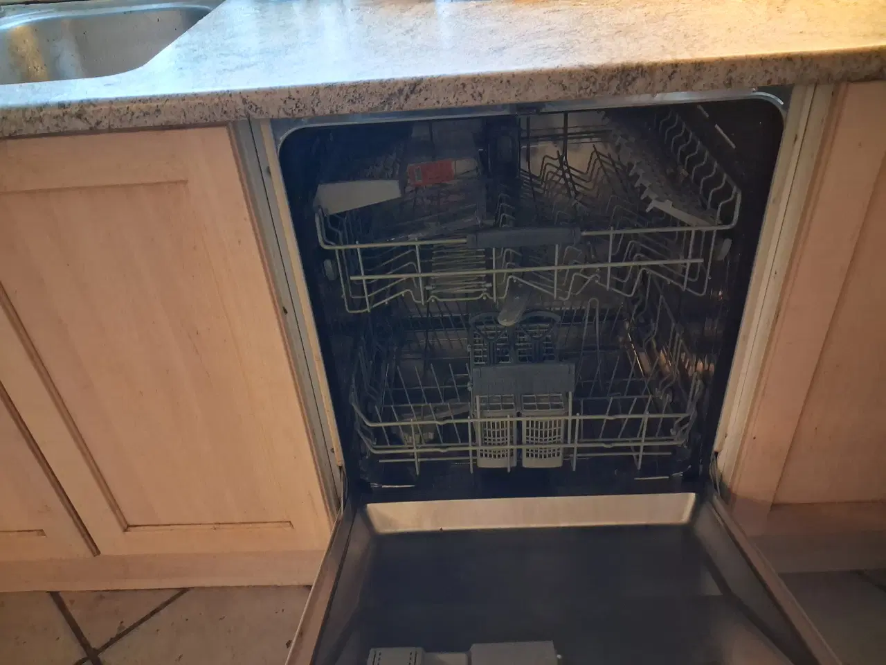 Billede 2 - Opvaskemaskine sælges