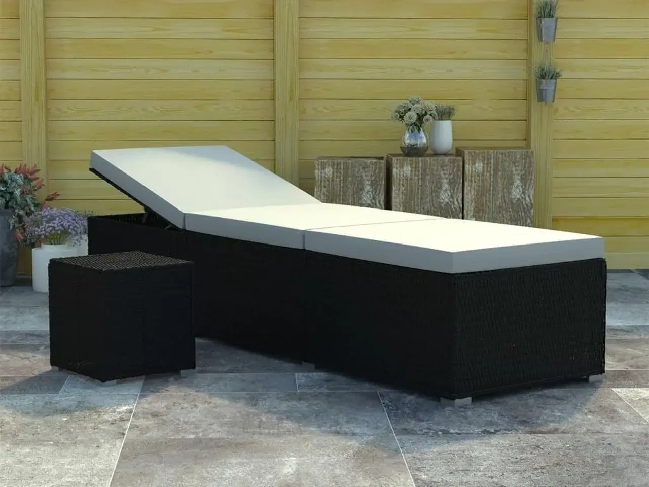 Billede 1 - Liggestol med hynde og tebord polyrattan cremehvid