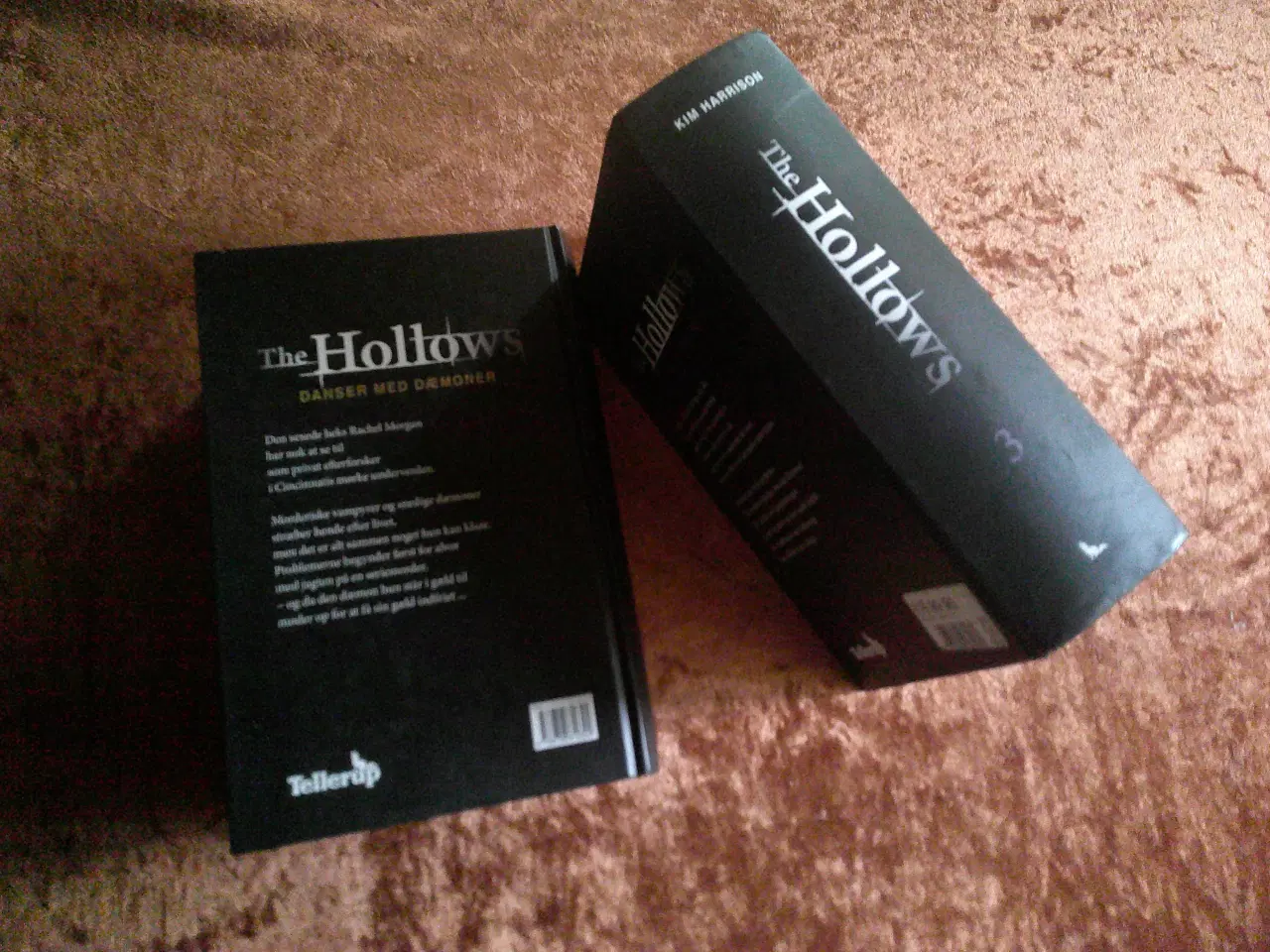 Billede 2 - The hollows, Kim Harrison,