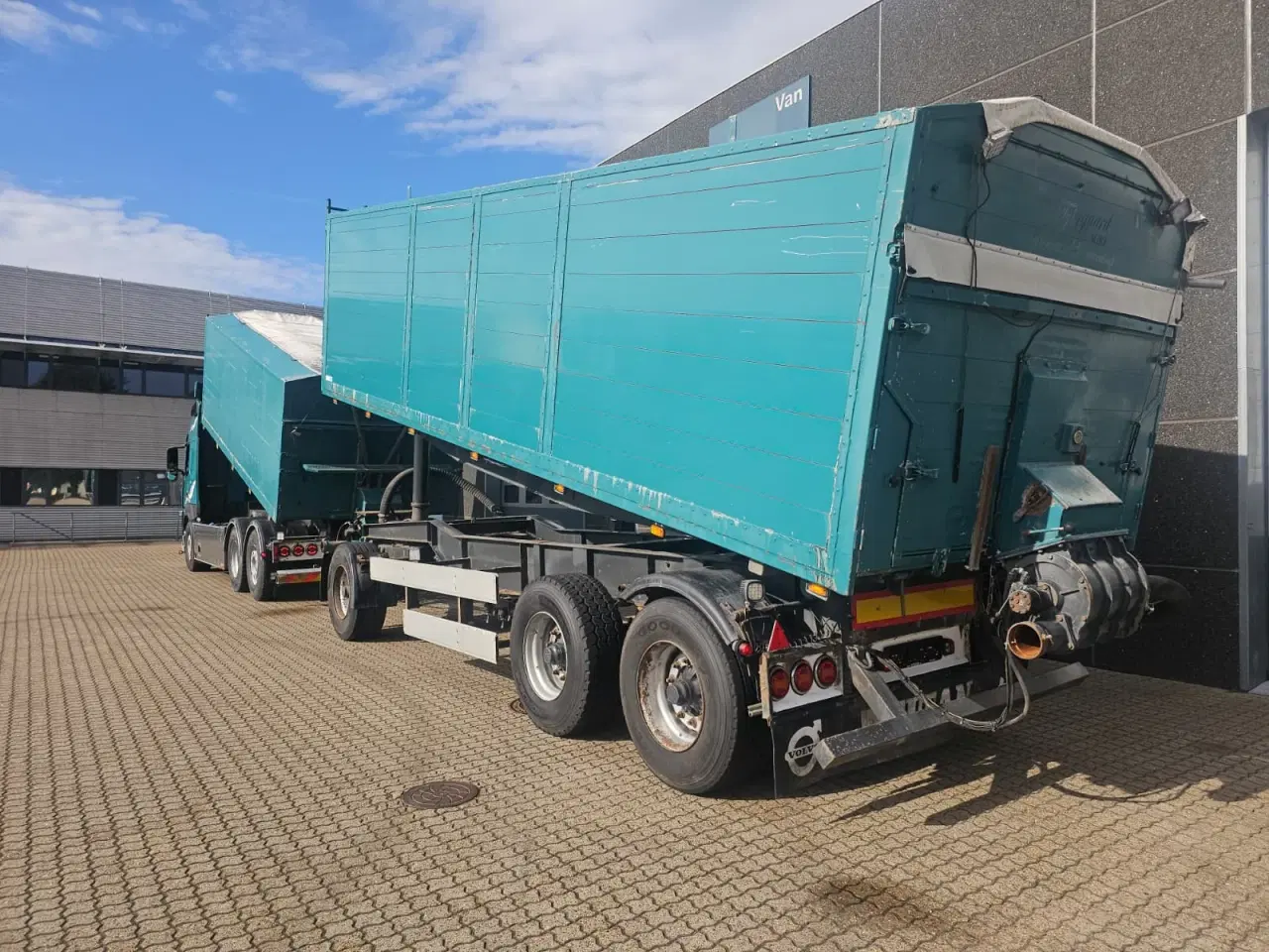 Billede 5 - Volvo FM500 6X2-4 Suge-Blæse anlæg, Tip