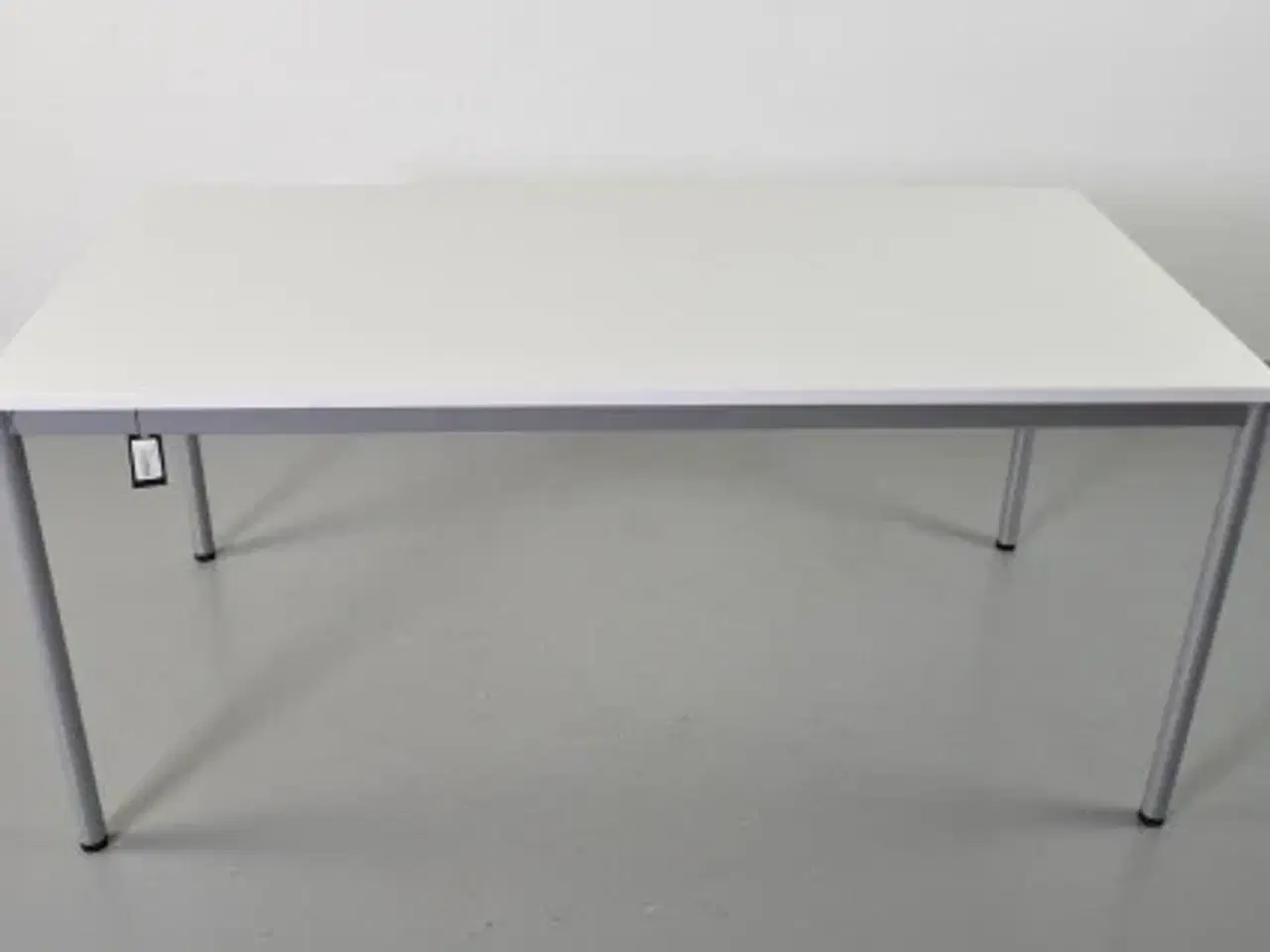Billede 1 - Gate student bord med hvid plade og alufarvet metal stel