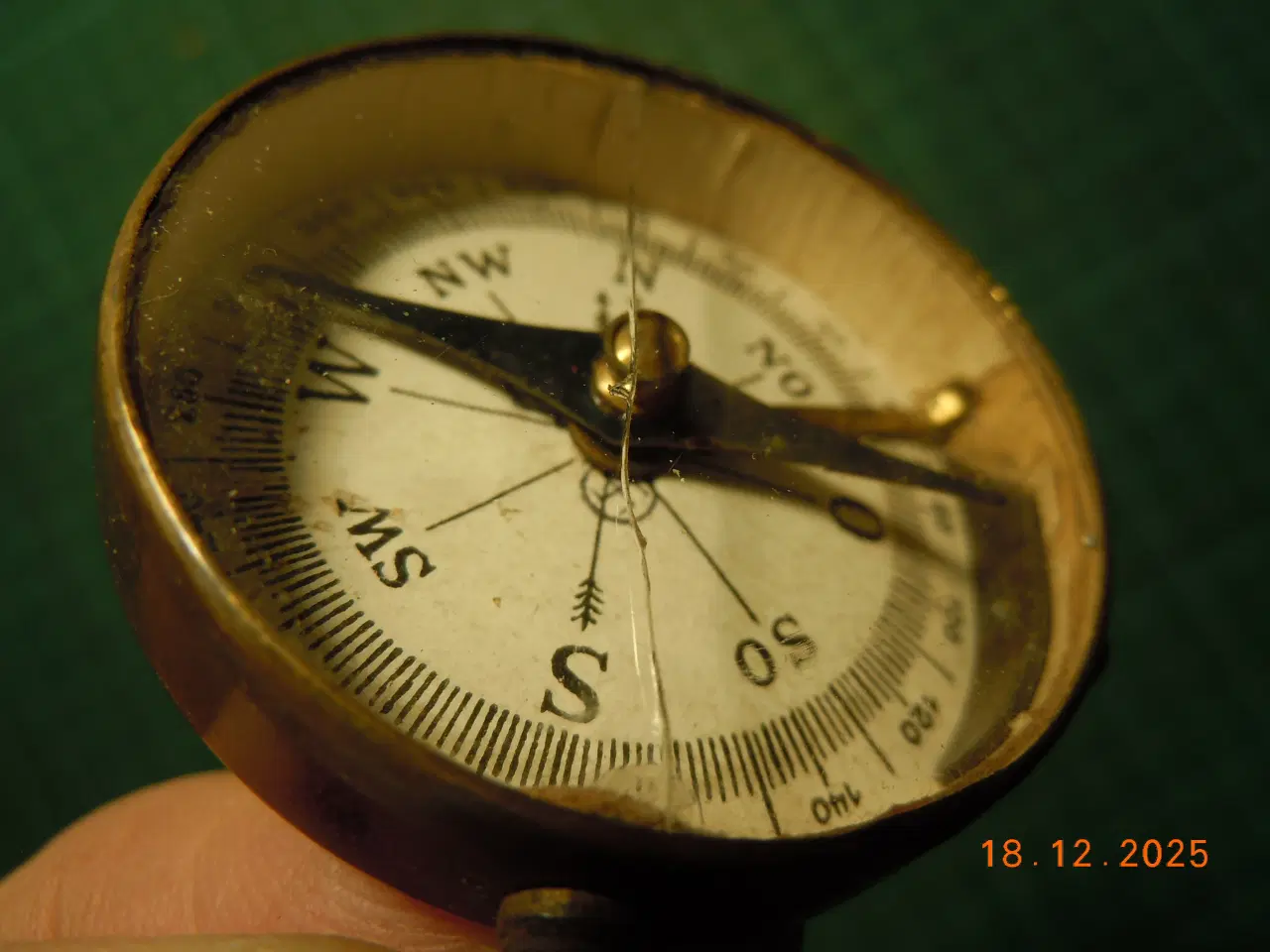 Billede 5 - Lommekompas med ørn med swastika.