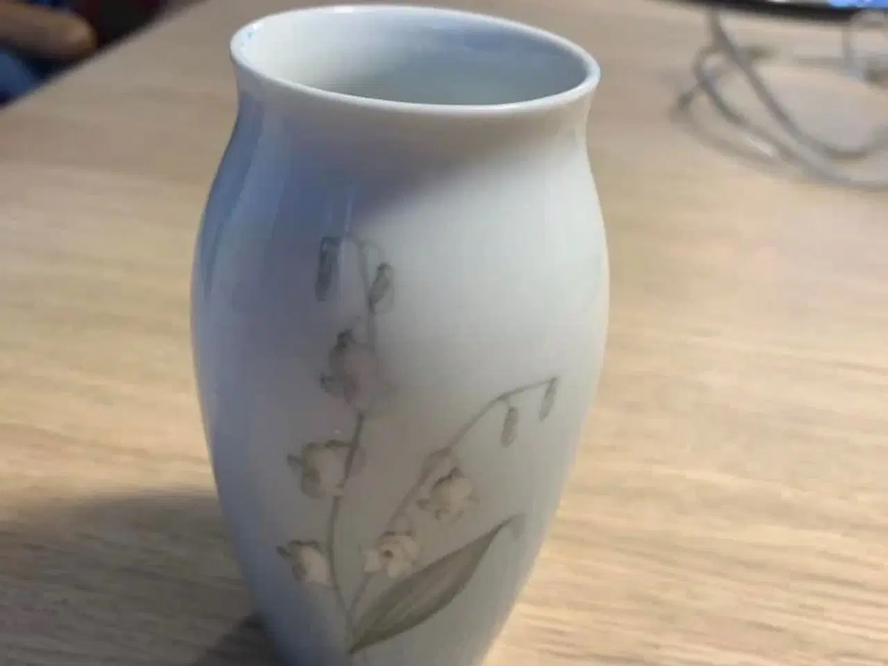 Billede 4 - Vaser og smørasiet, Royal Copenhagen, Lyngby, B&G