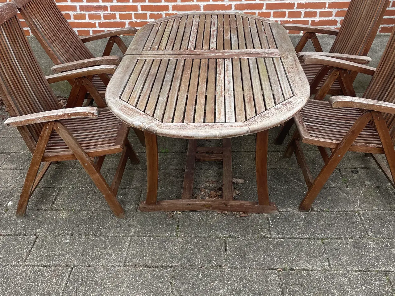 Billede 1 - NEDSAT Havemøbelsæt 