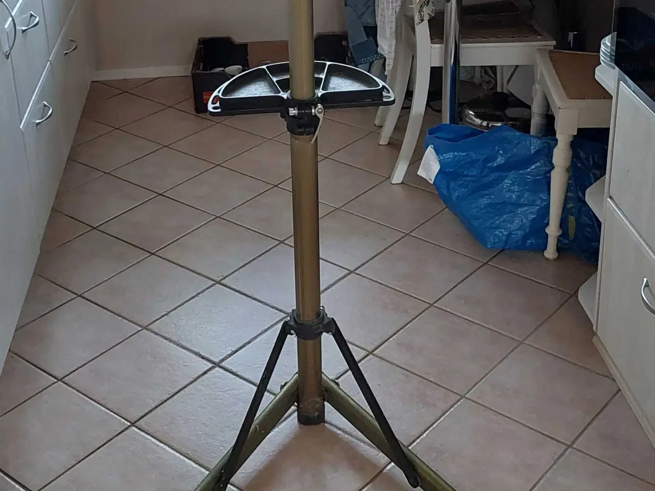 Billede 1 - Reperations stander