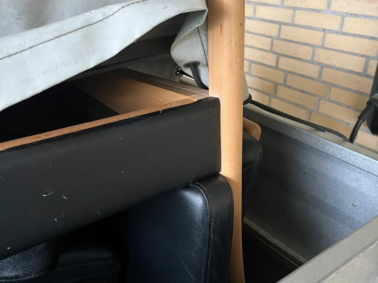 Billede 3 - Sofa i kunstlæder