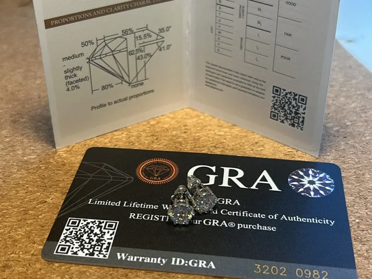 Billede 1 - Moissanite Halo øreringe 1 ct · Hvidguld · GRA-cer