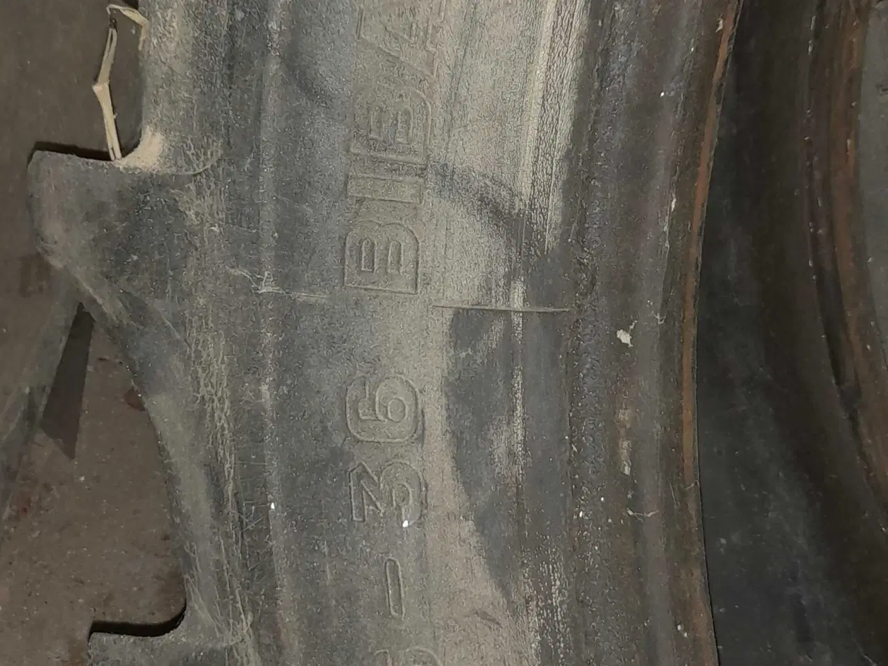 Billede 6 - Traktorbaghjul 36" 13.6R36