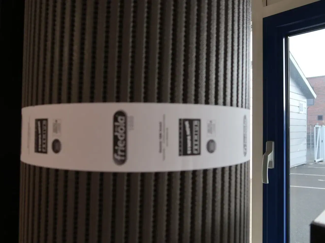 Billede 2 - Rulle med dug FRIEDOLA