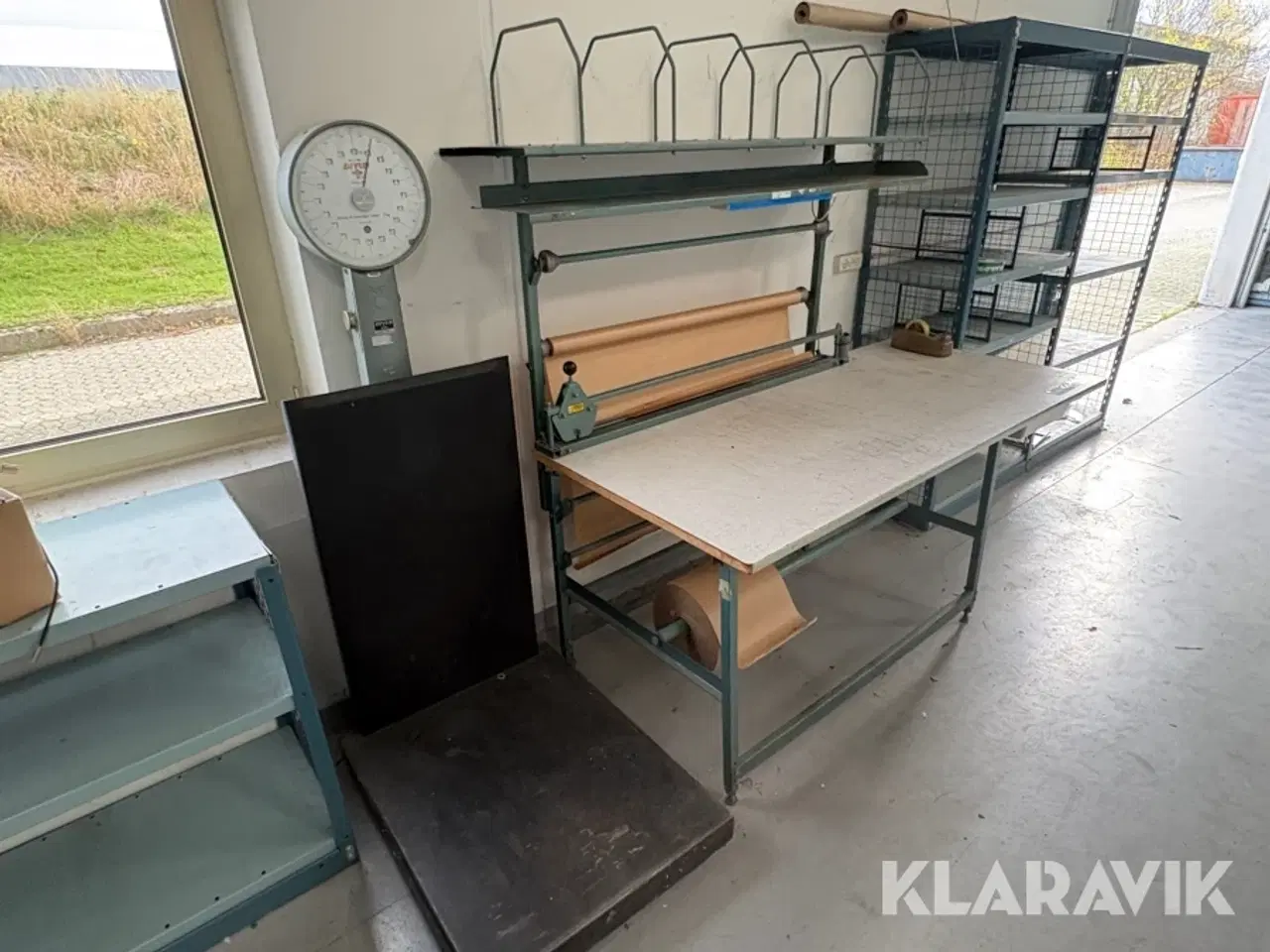 Billede 2 - Pakkebord og vægt