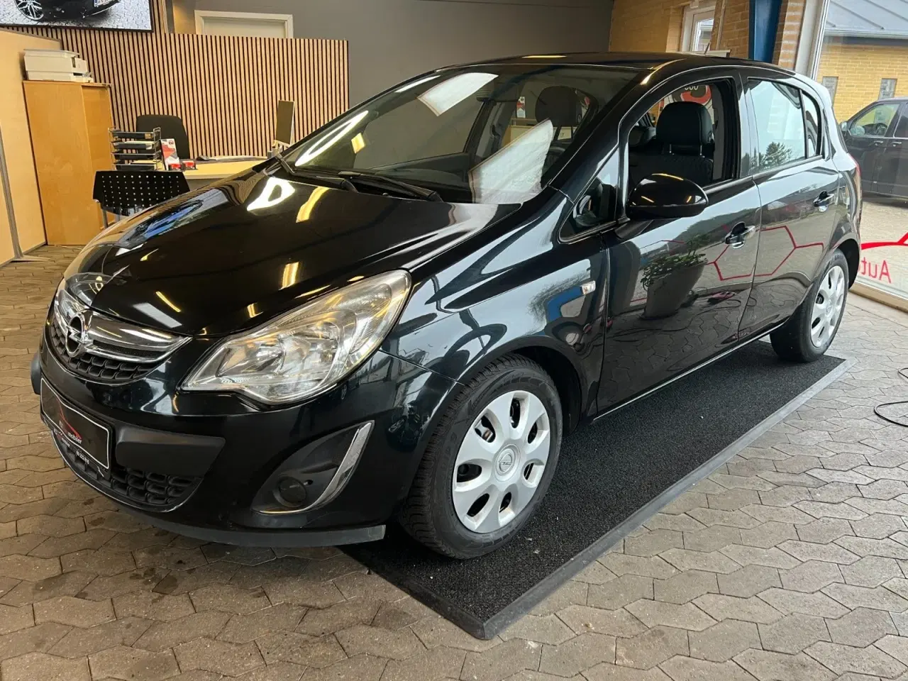 Billede 3 - Opel Corsa 1,2 16V Cosmo