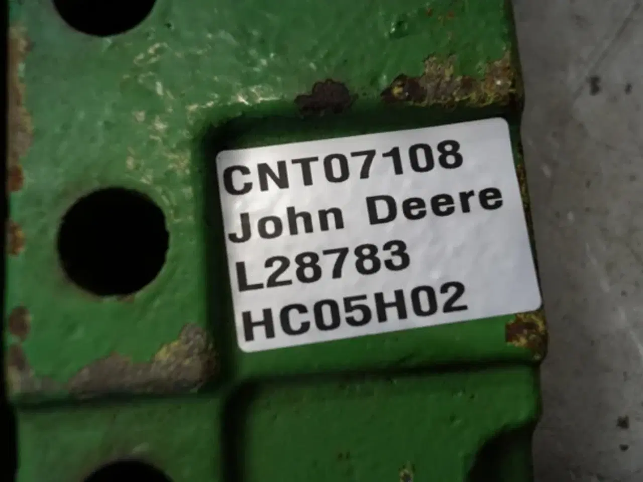 Billede 3 - John Deere 4240 Foraksel AR59198