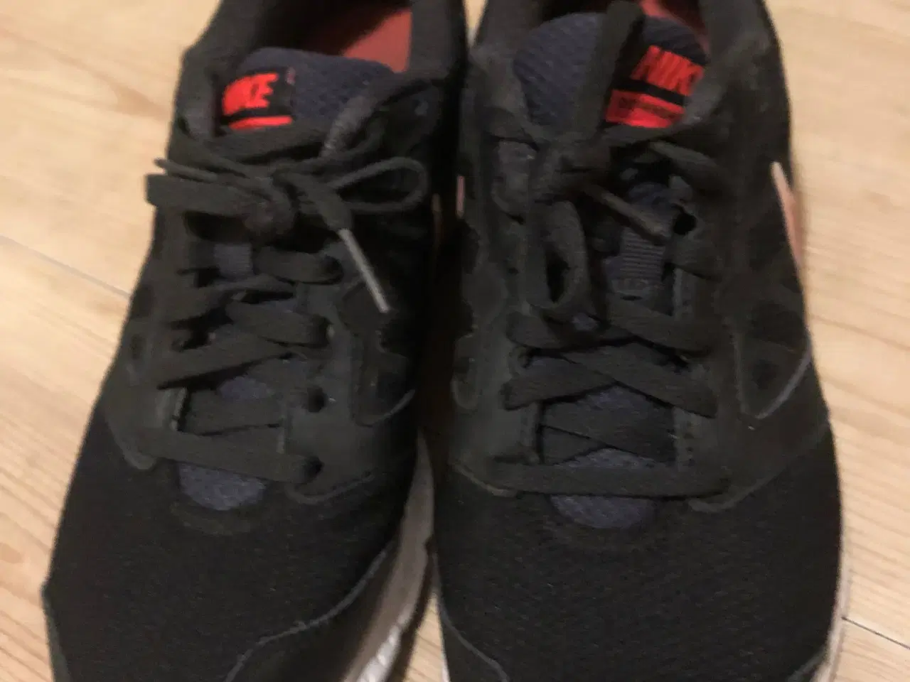Billede 3 - Flotte Nike sko 