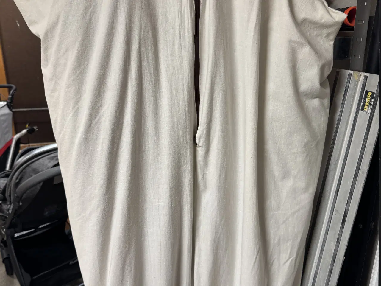 Billede 5 - Sort pels frakke med hue og halsedisse