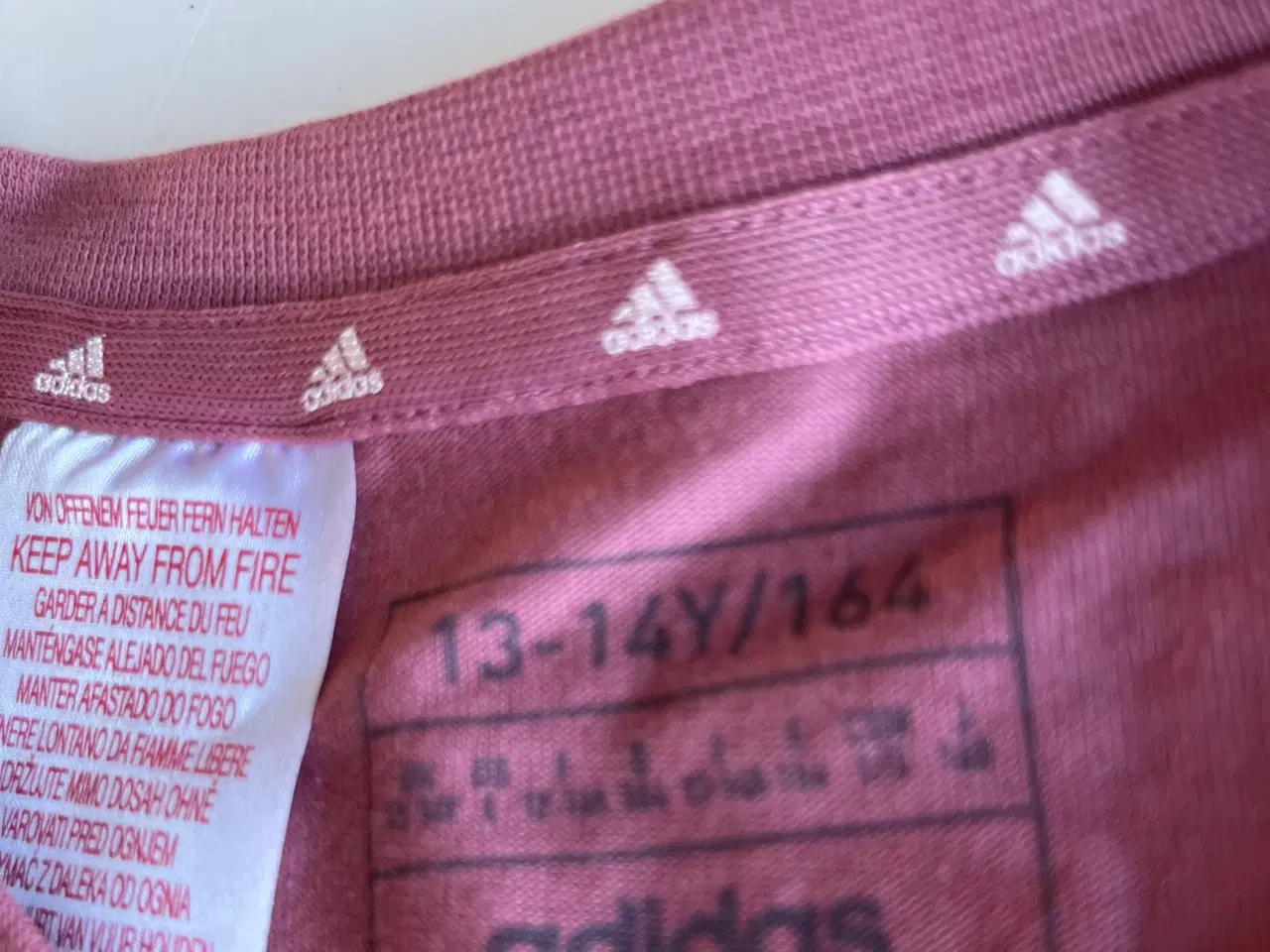 Billede 2 - Adidas sæt str. 13-14 år/ 164