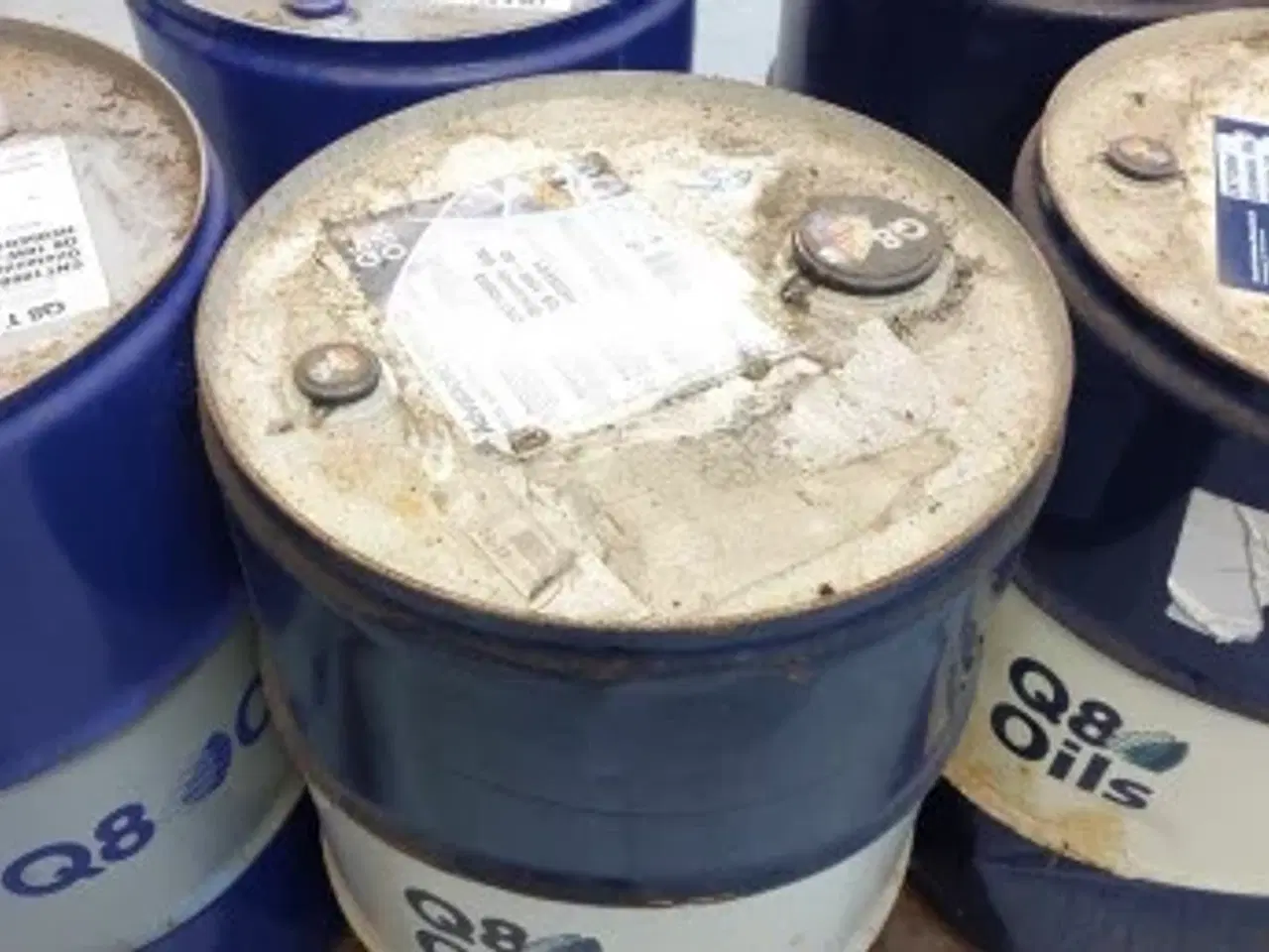 Billede 2 - Oiletønde 60L Q8 Advanced 10W-40