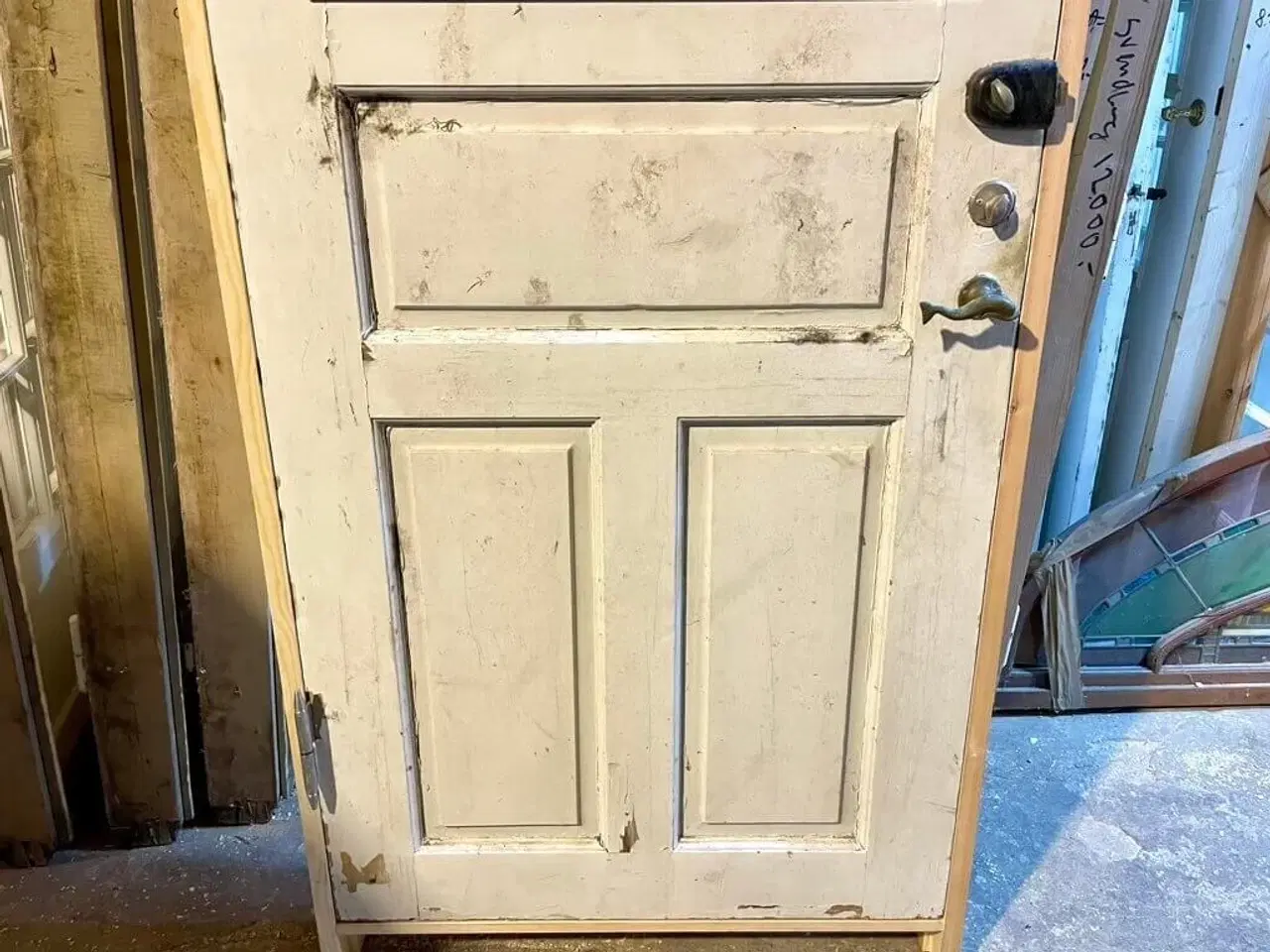 Billede 4 - Original hoveddør m. blyindfattet rude