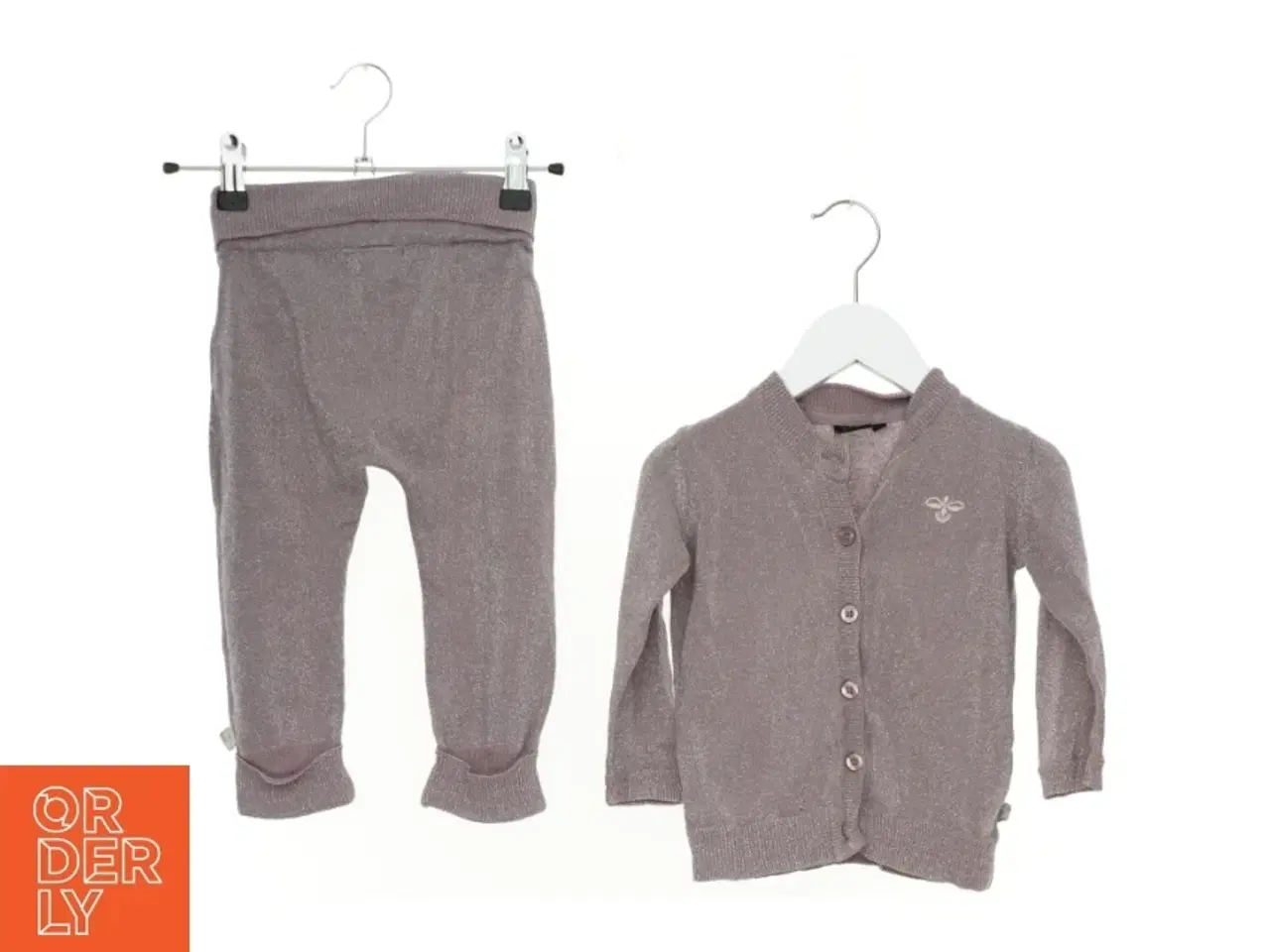 Billede 1 - Sæt tøj (2 stk.) fra Hummel (str. 86 cm)