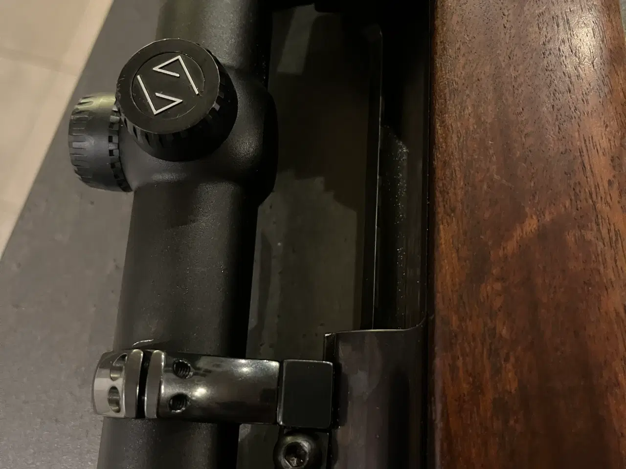 Billede 4 - Jagtriffel,  Sako m/ Zeiss kikkert