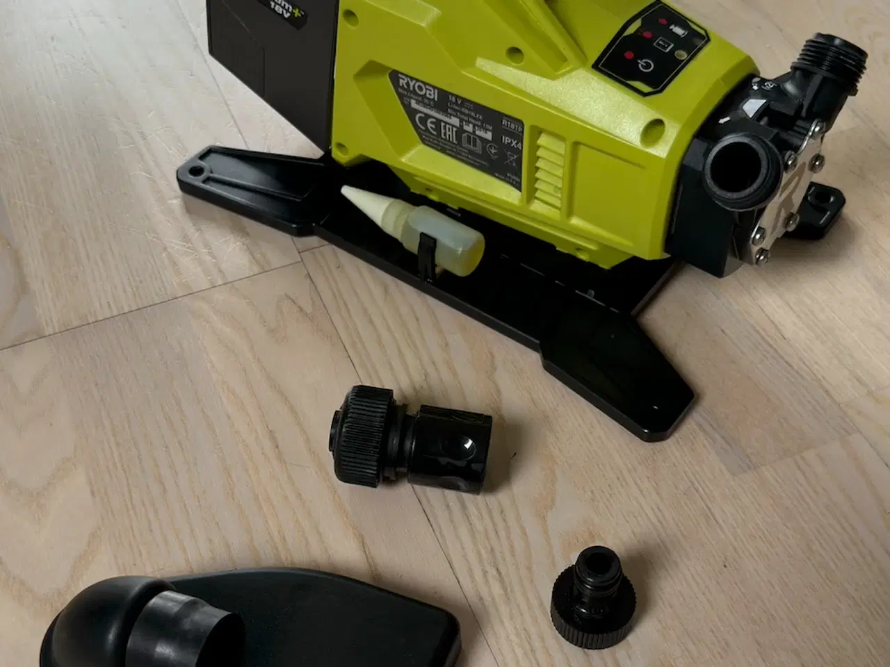 Billede 2 - Dykpumpe / Overførselspumpe - Ryobi R18TP