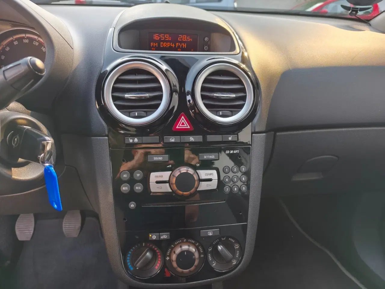 Billede 8 - Opel Corsa 1,4 16V Cosmo