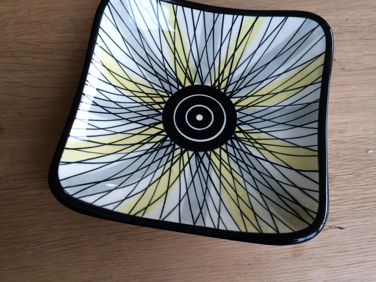 Billede 2 - 2 flotte fade retro