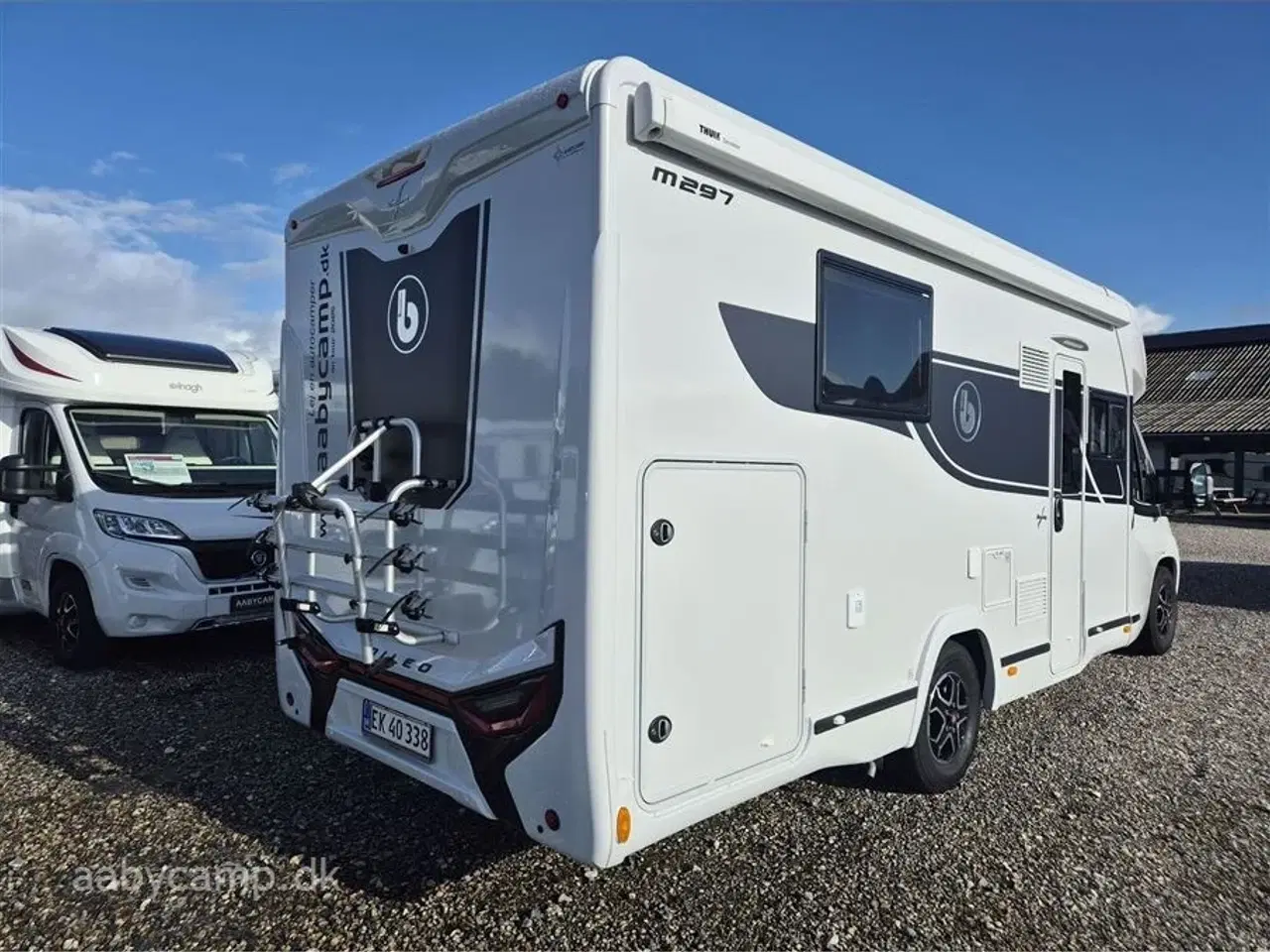 Billede 2 - 2024 - Benimar Mileo 297   Nk pakke. Automatgear. solceller. Lithium batteri. Markise. cykelstativ. Queensbed.