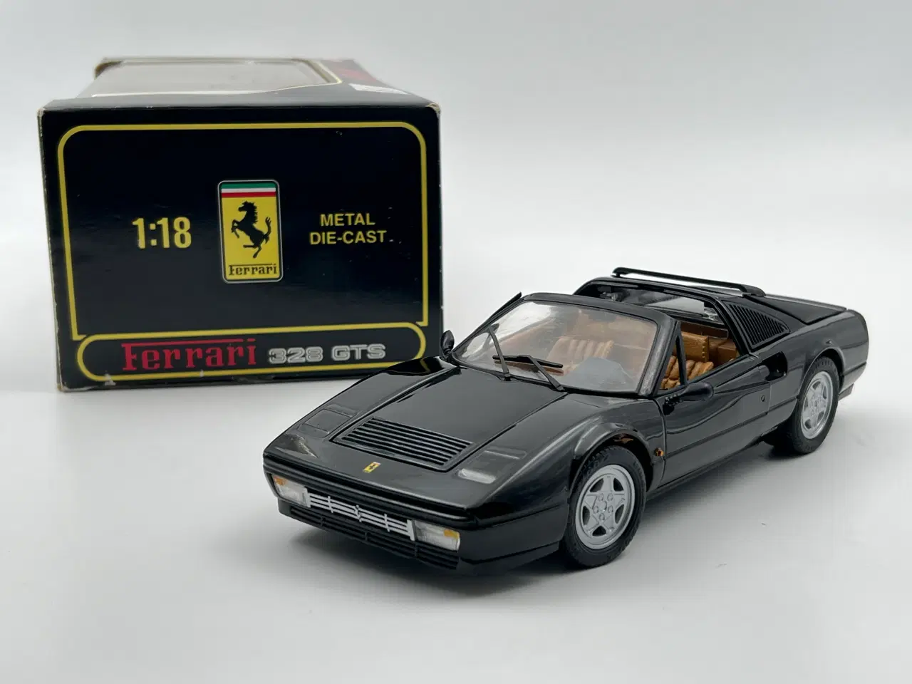 Billede 1 - 1985 Ferrari 328 GTS 3,2 l. V8 - 1:18