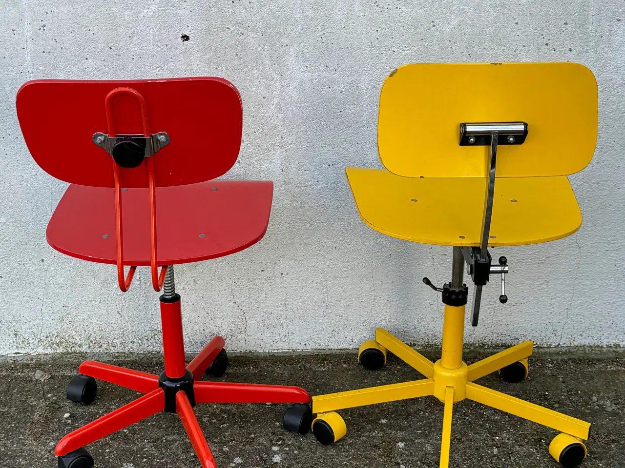 Billede 6 - Rød og gul retro kontorstole 
