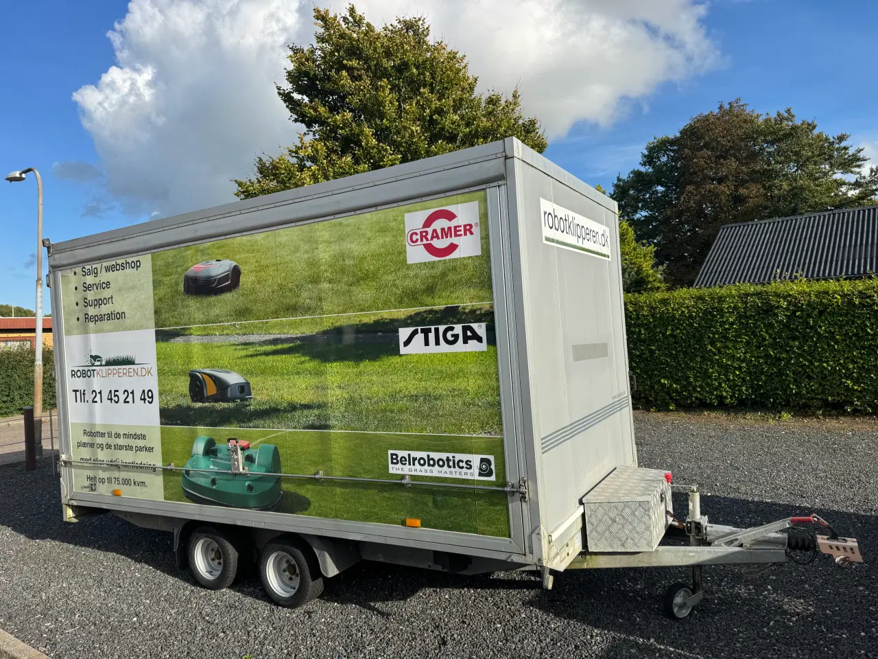 Billede 3 - Trailer med sideklap, solpaneler og 230v
