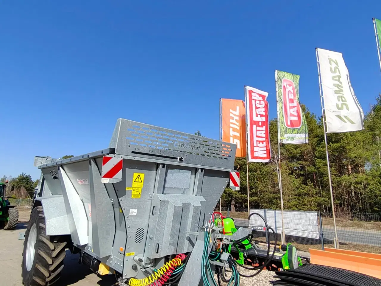 Billede 14 - N-114 ZEUS GØDNINGSSPREDER HELT NY!!