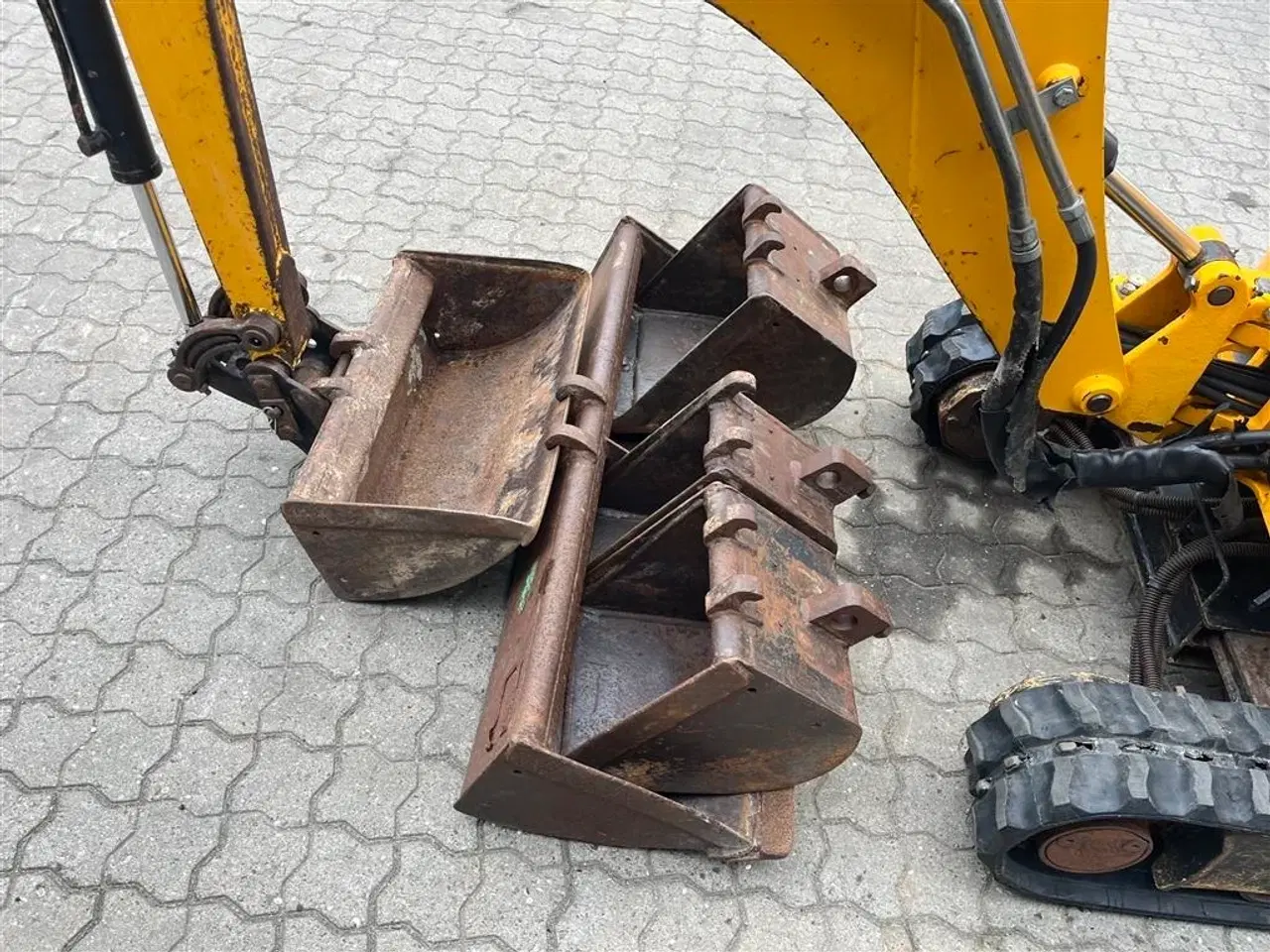 Billede 7 - JCB MICRO 1100kg minigraver med hurtigskifte og 5skovle