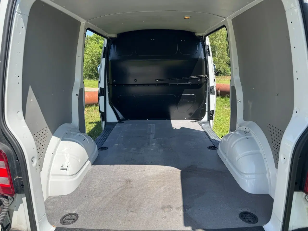 Billede 9 - VW Transporter 2,0 TDi 204 Kassevogn DSG kort