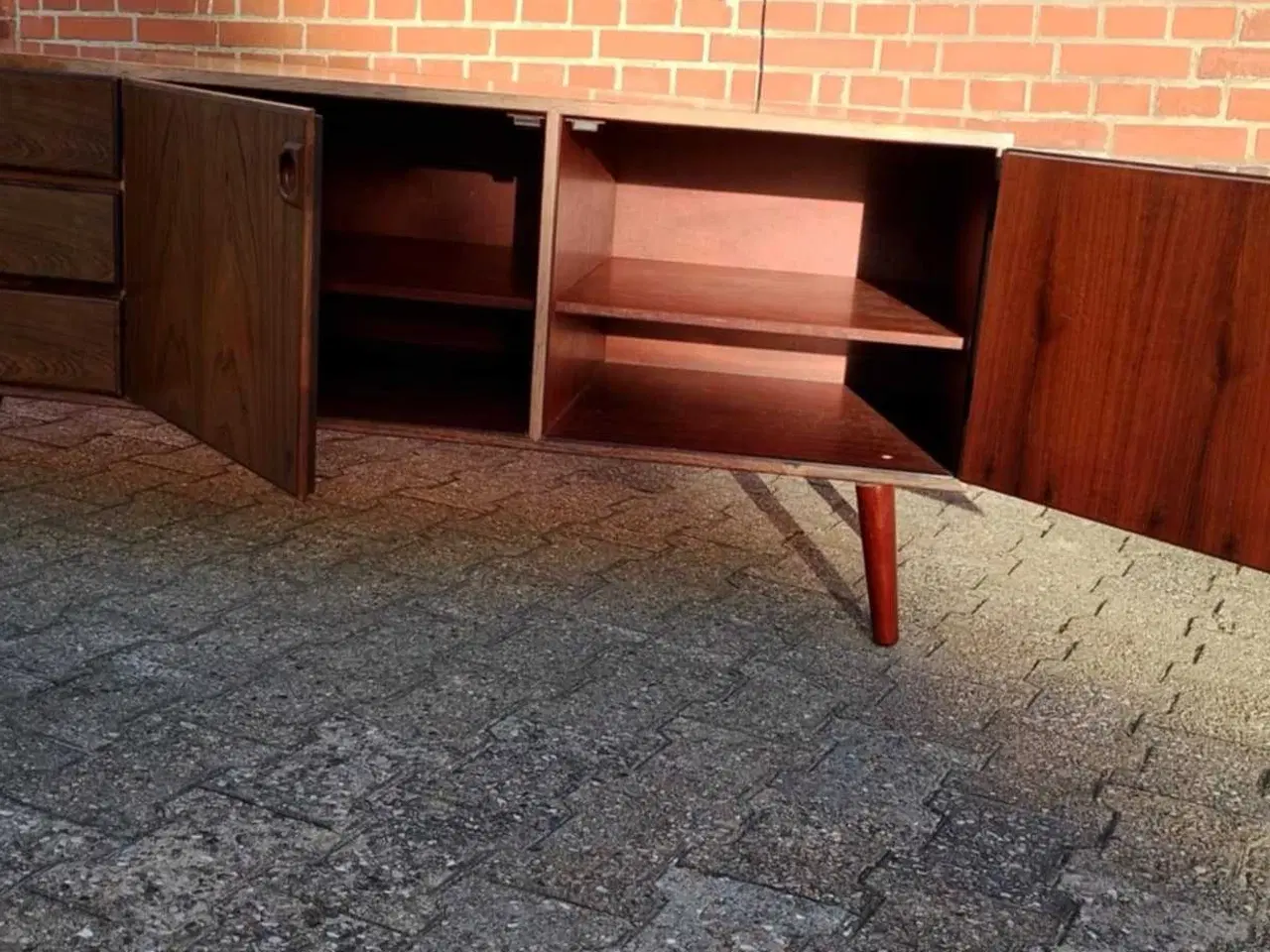 Billede 3 - Pragtfuld Retro palisander skænk