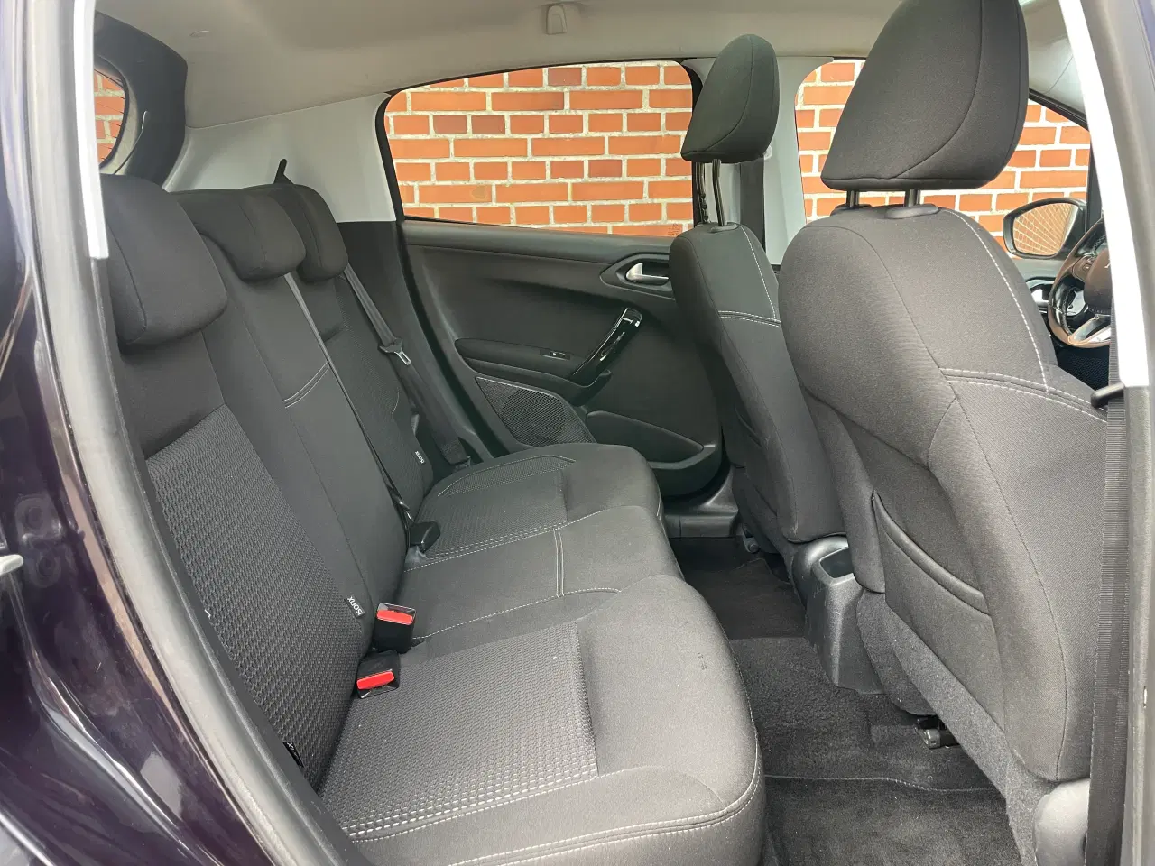 Billede 5 - Peugeot 208 1,6 BlueHDi 100 Selection Sky