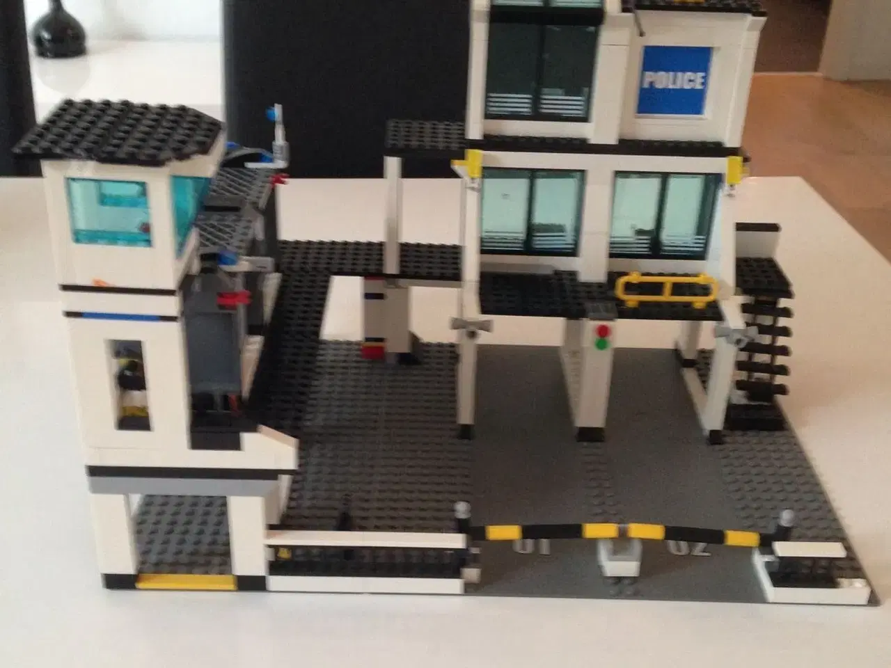 Billede 10 - Lego Sælges