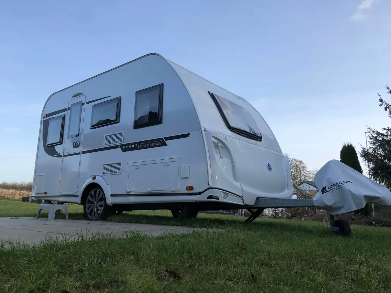 Billede 1 - Campingvogn - Knaus Sport 400 QD Silver Selection