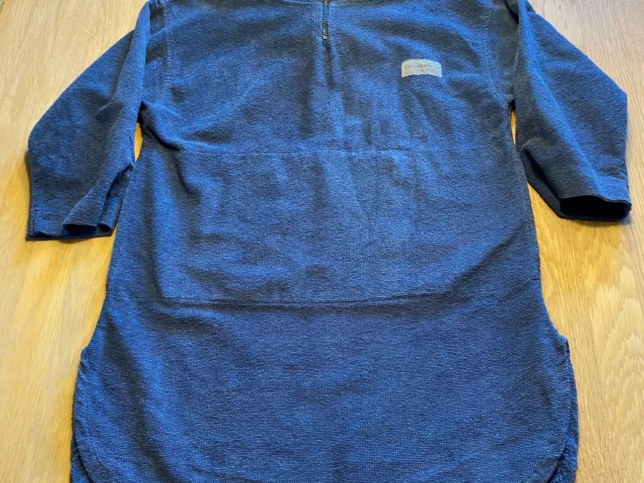 Billede 1 - Vinterbaderen poncho til børn str. 4-9 år. Se bill