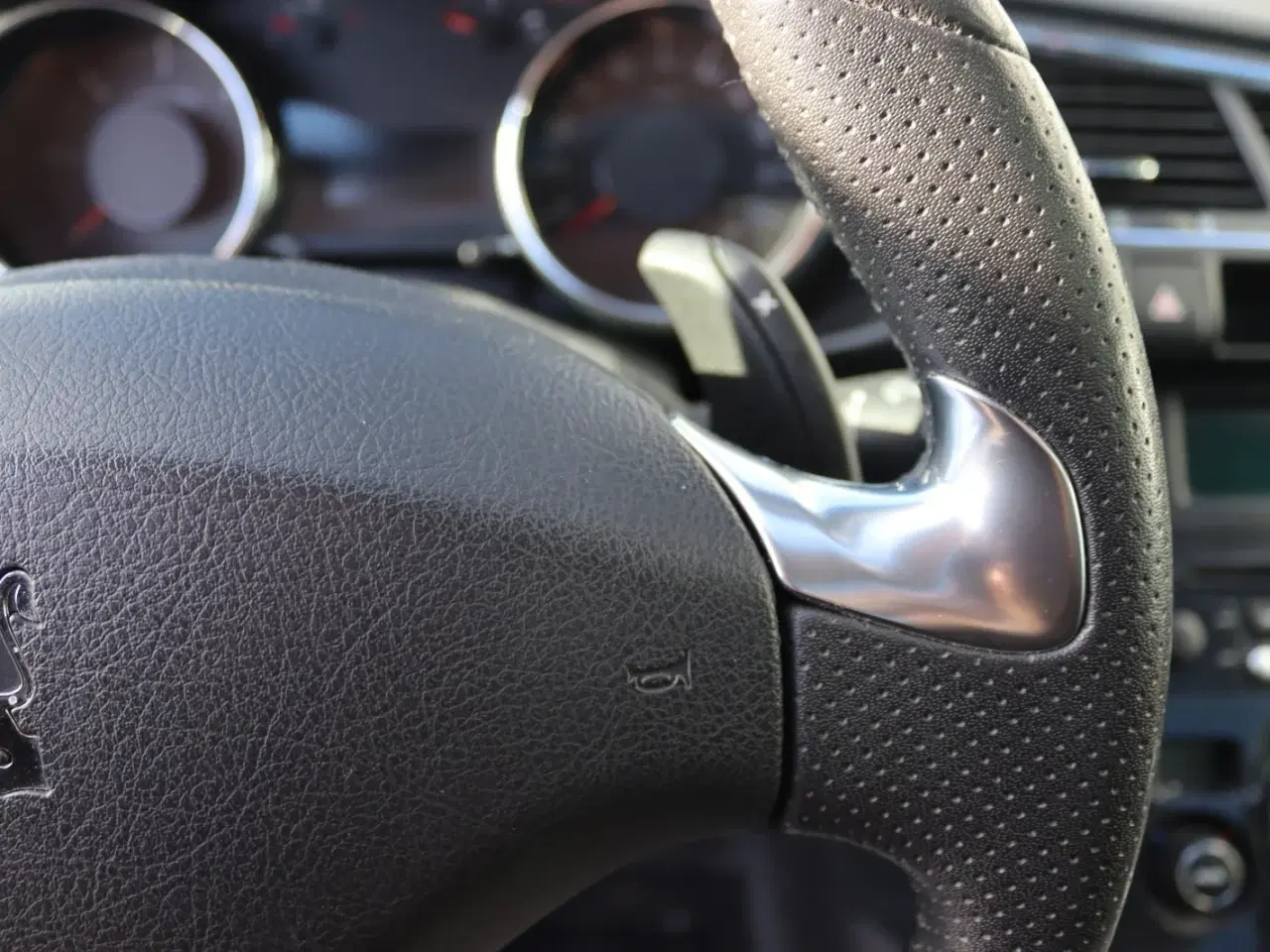 Billede 14 - Peugeot 3008 1,6 e-HDi 112 Style ESG