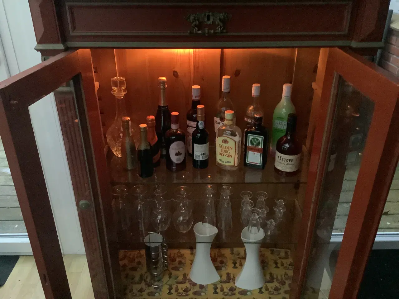 Billede 5 - Bar stor