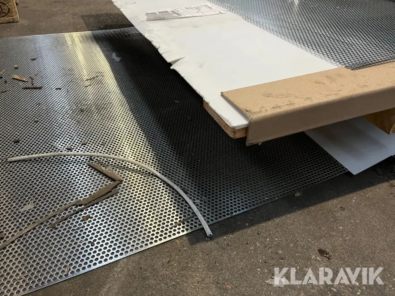 Billede 9 - Jordvarmeslanger, plader og øvrigt