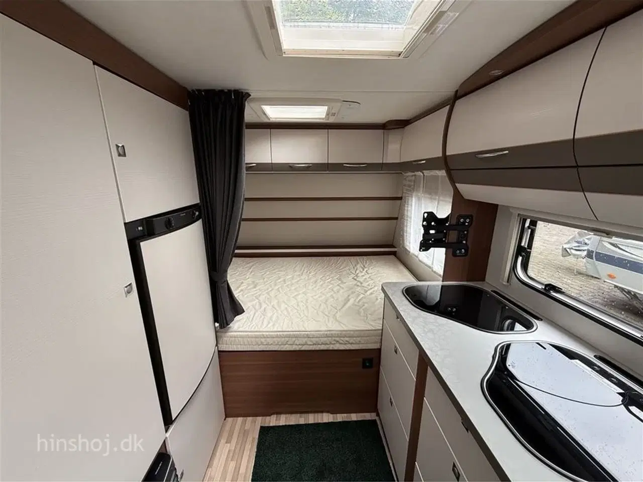 Billede 8 - 2014 - LMC Vivo 400 D   Dejlig Rejse vogn med dobbeltseng fra Hinshøj Caravan