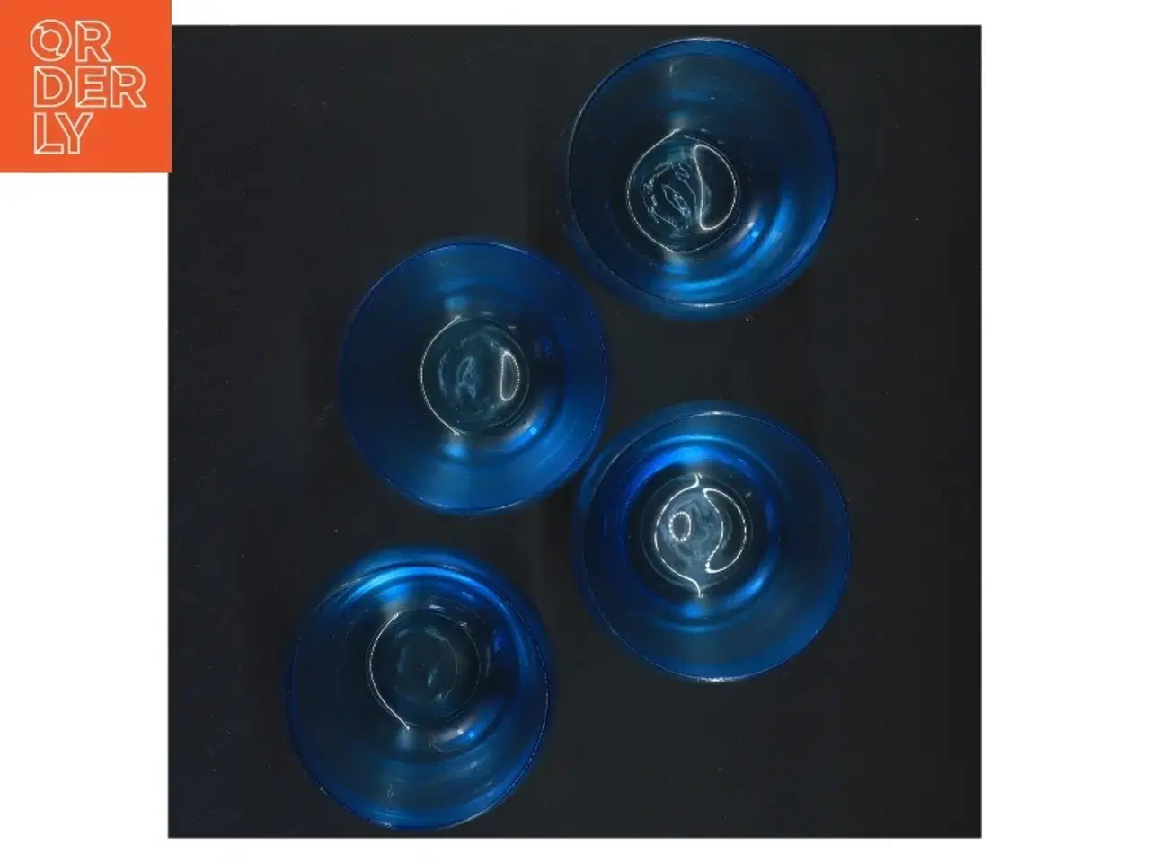 Billede 2 - Sæt af drikkeglas (str. Ø 8x10 cm)