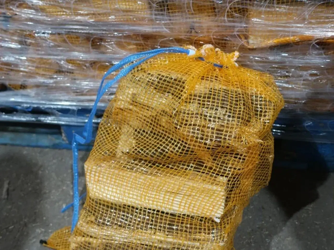 Billede 2 - 150 ps. Brænde af nåletræ