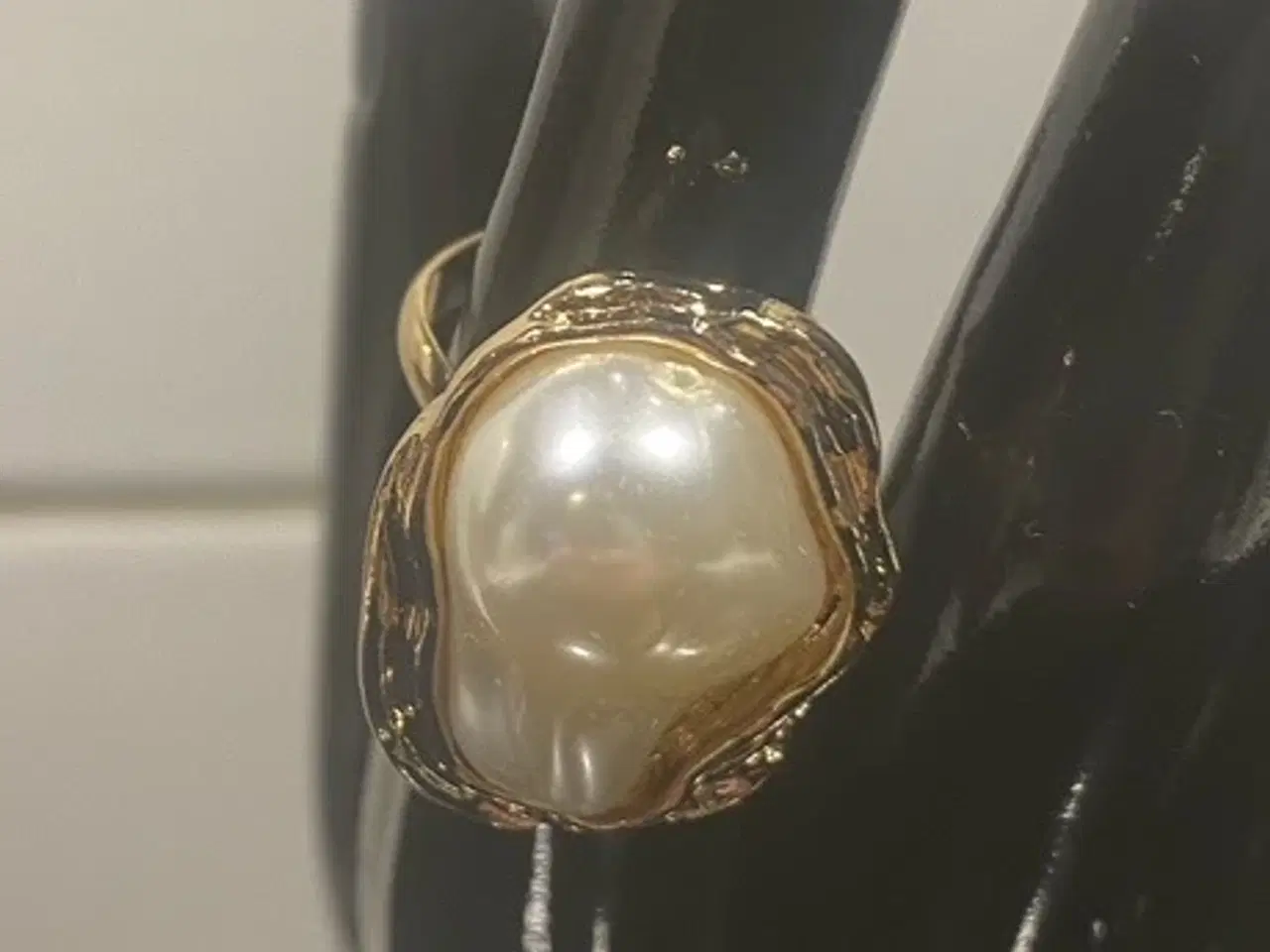 Billede 1 - * Smukkeste Vintage-fingerring - med stor sten