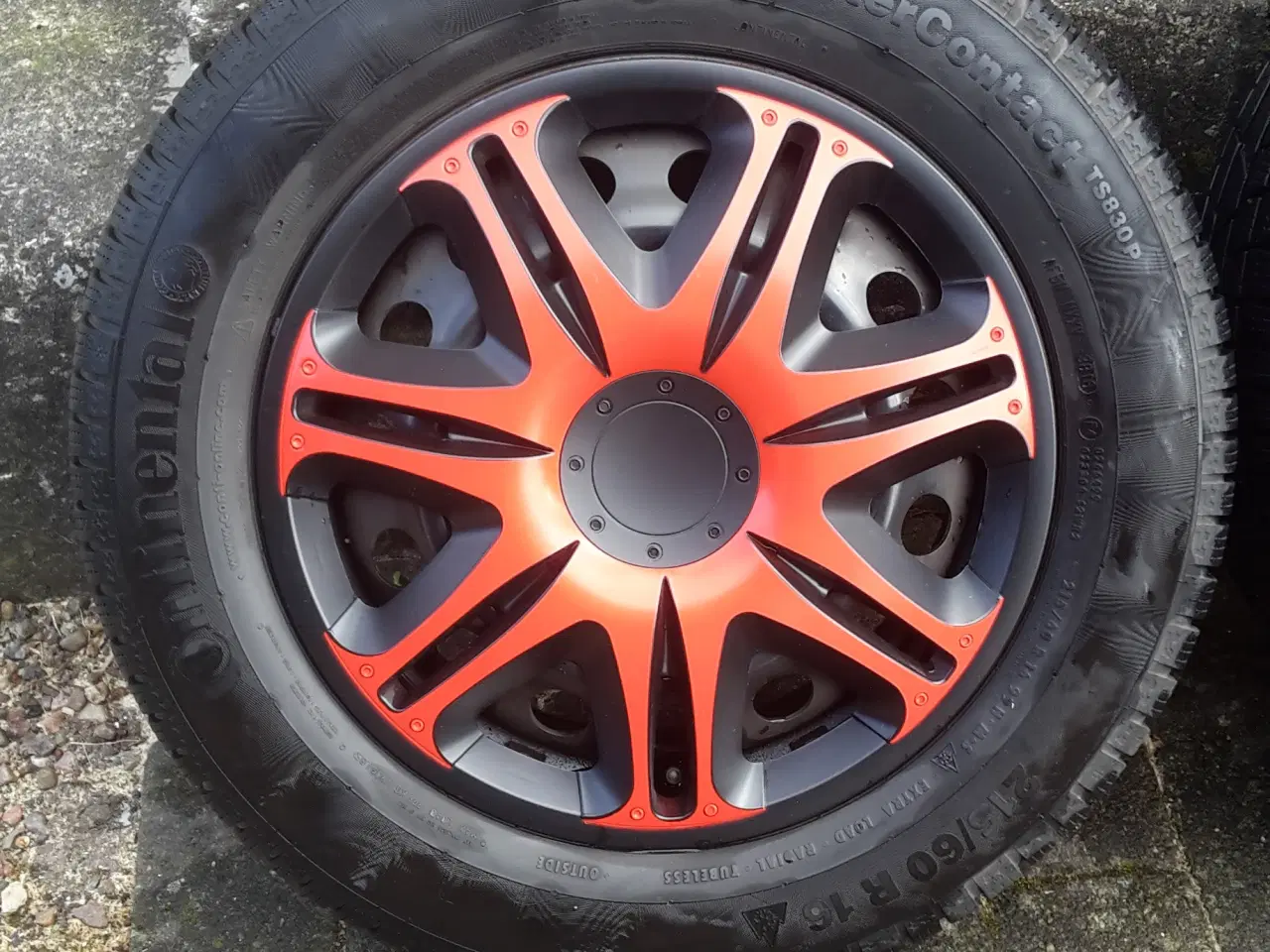 Billede 2 - 16" røde/orange hjulkapsler