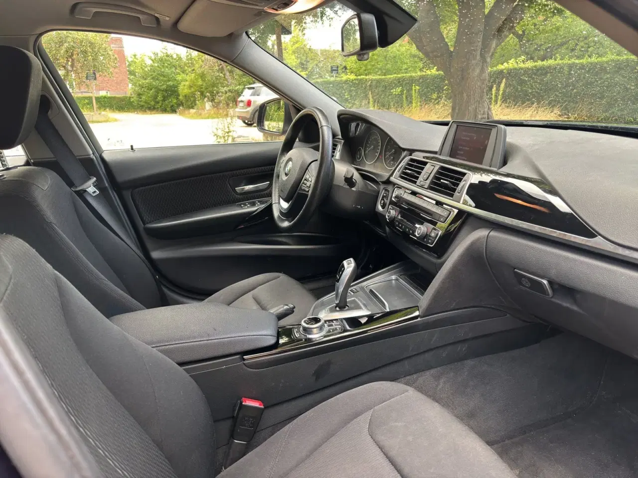 Billede 14 - BMW 320i 2,0 Executive aut.