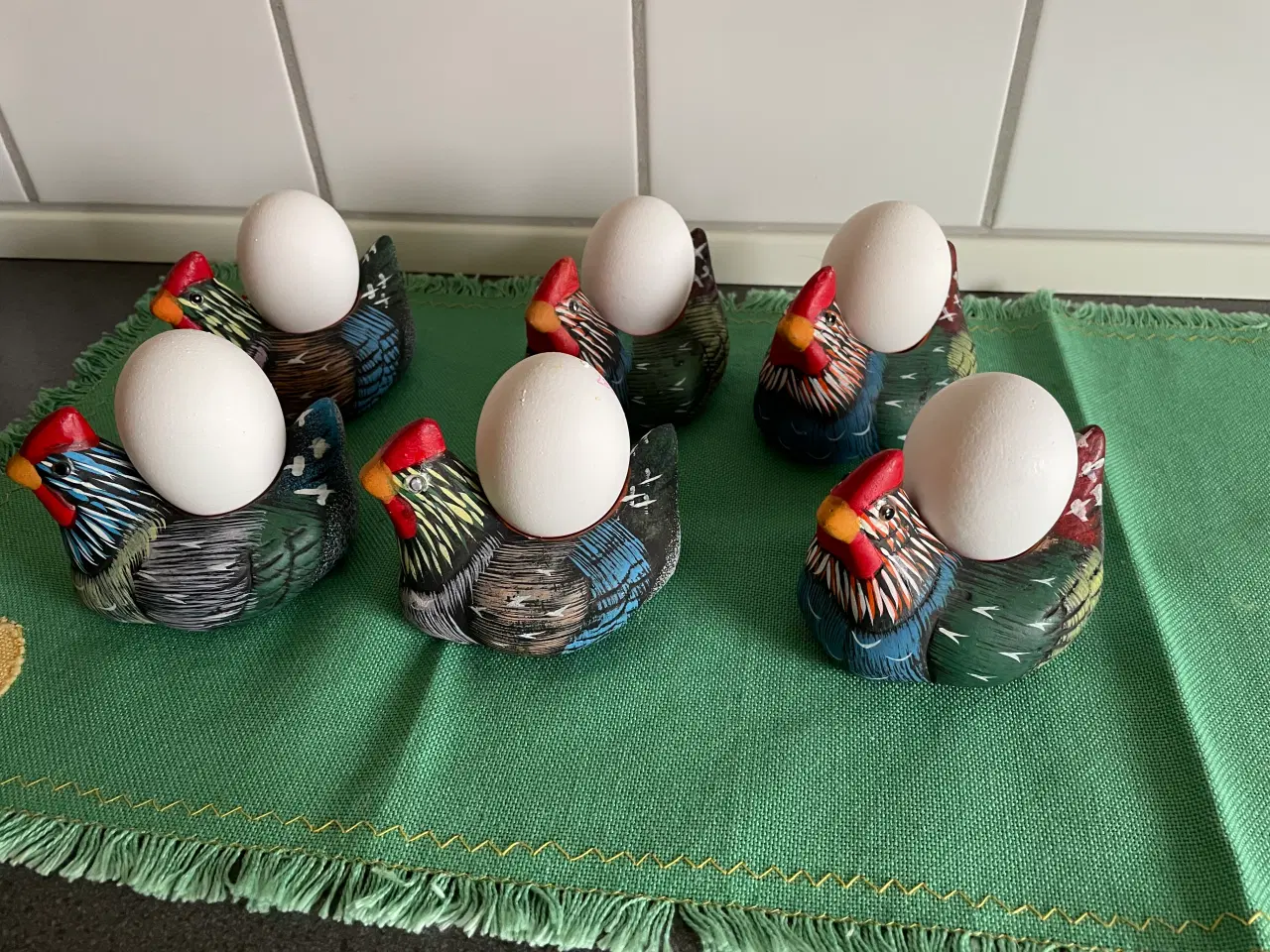 Billede 2 - NEDSAT Fine ler/keramik høner til æg. Pris pr. stk